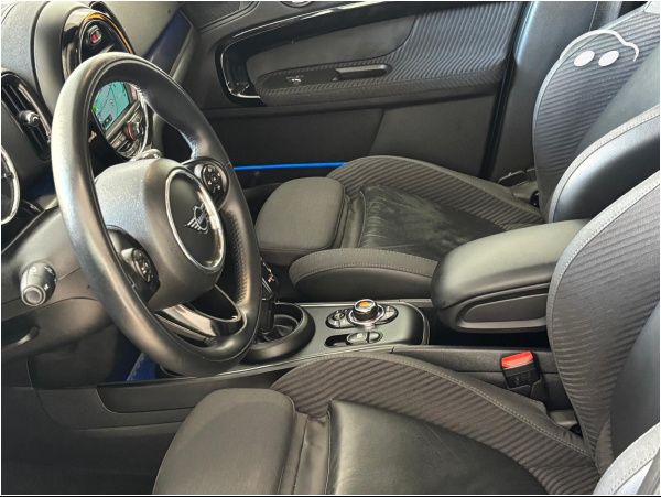 Mini Cooper Countryman S  8