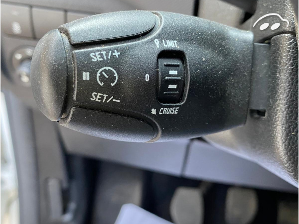 Citroen Berlingo  Furgon 1.6 BHDI 4P BACA TECHO 11