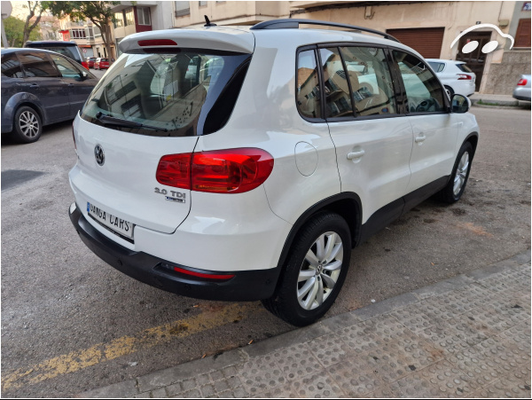 Volkswagen Tiguan  6