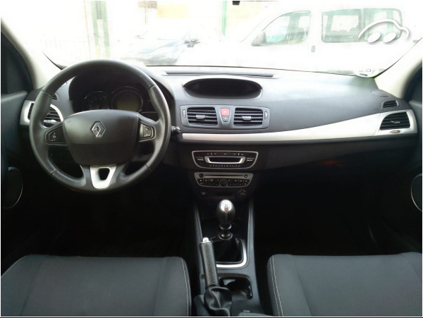 Renault Megane Dynamique 7