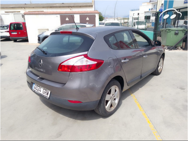 Renault Megane Dynamique 6