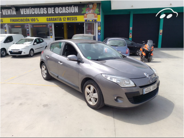 Renault Megane Dynamique 1