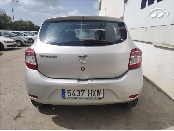 Dacia Sandero 1.2 i 16V  4