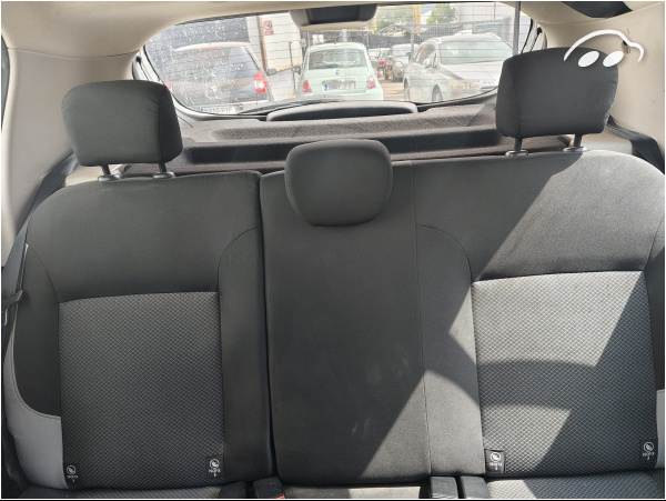 Dacia Sandero 1.2 i 16V  9