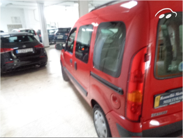 Renault Kangoo 1.6 PRIVILEGE 4