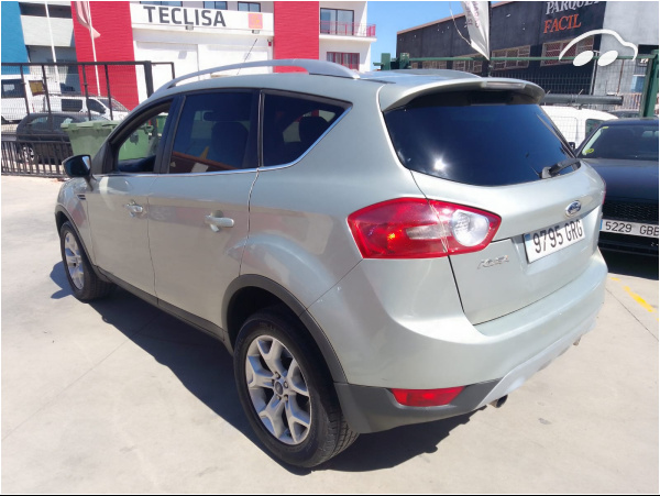 Ford Kuga 2.0 TDCI  4