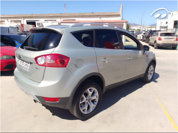 Ford Kuga 2.0 TDCI  6