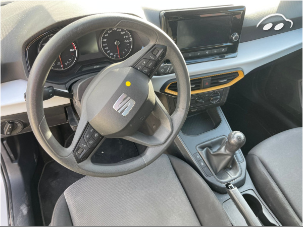Seat Arona  3
