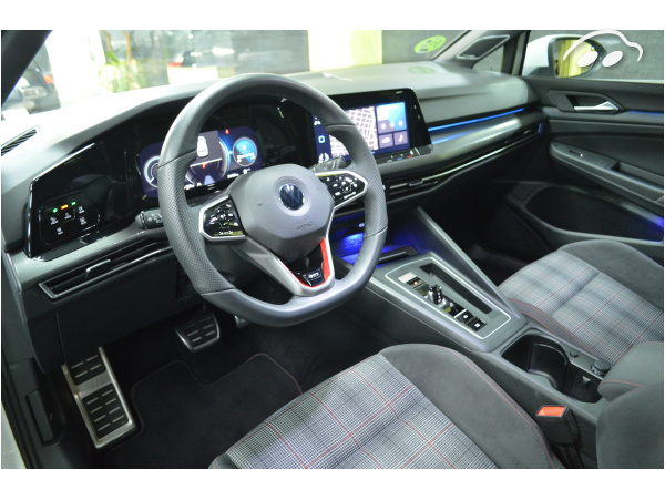 Volkswagen Golf GTI MK8 2.0 TSI 245 CV 8