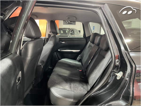 Suzuki Vitara 1.5 GLX 4WD STRONG HYBRID AUTOMÁTICO  9
