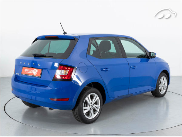Skoda Fabia AMBITION 1.0 MPI 60cv 5
