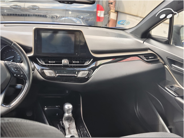 Toyota C-HR 1.8 VVT i 16V 12