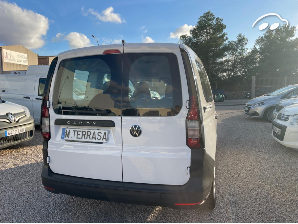 Volkswagen Caddy  11