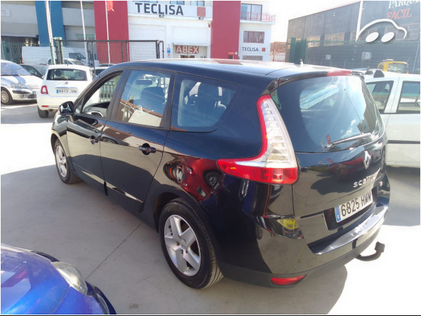 Renault Grand Scenic 1.5 Dynamique  4