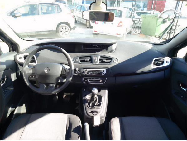 Renault Grand Scenic 1.5 Dynamique  8