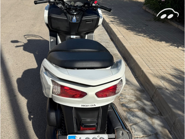 Honda E HONDA FORZA 300 CC 1