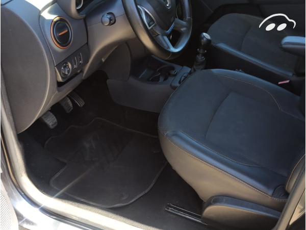 Dacia Lodgy 1.5 DCI 8