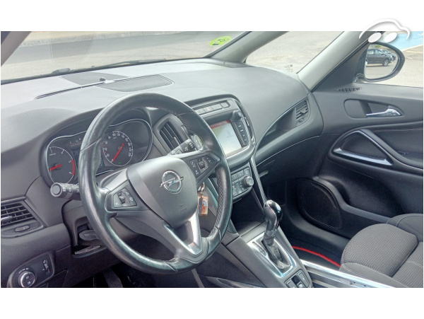 Opel Zafira  2