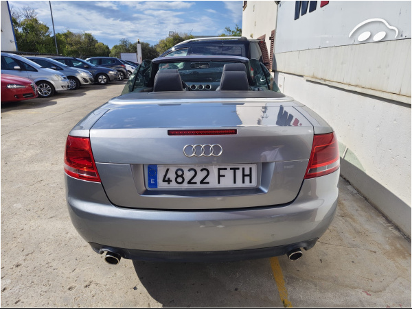 Audi A4 Cabrio 1.8 i Turbo Multitronic 4
