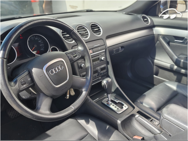 Audi A4 Cabrio 1.8 i Turbo Multitronic 9
