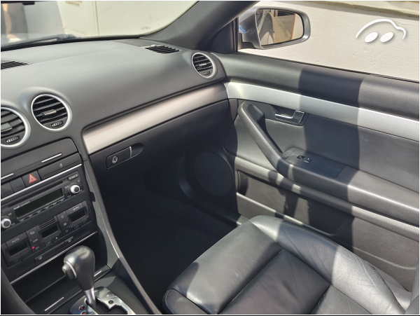 Audi A4 Cabrio 1.8 i Turbo Multitronic 10