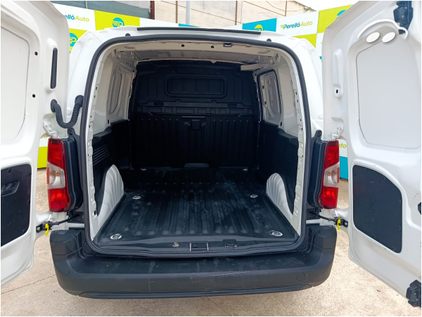 Peugeot Partner 1.5 PRO STANDARD BLUEHDI 100 8
