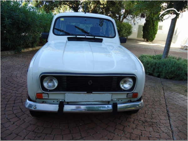 Renault 4L TL  1.1 cc 1