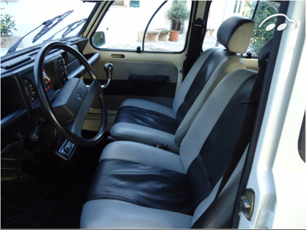 Renault 4L TL  1.1 cc 6