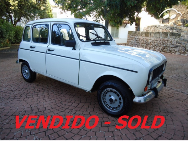 Renault 4L TL  1.1 cc 1