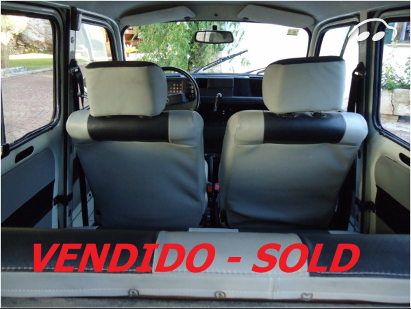 Renault 4L TL  1.1 cc 10