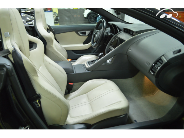 Jaguar F-Type 3.0L SC V6 CONVERTIBLE 9