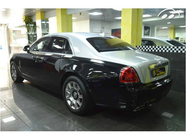 Rolls Royce Corniche GHOST 6.6 V12  3