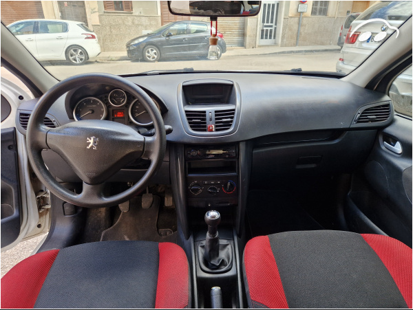 Peugeot 207 Style 9