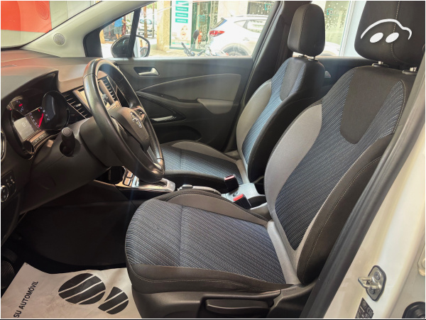 Opel Crossland X  4