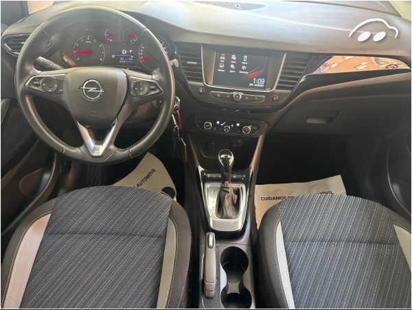 Opel Crossland X  5