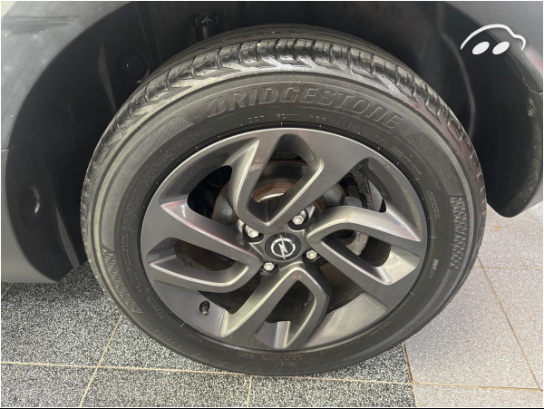 Opel Crossland X  6
