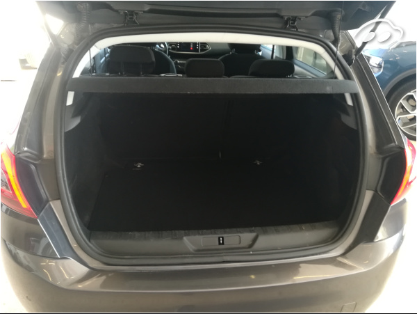 Peugeot 308 STYLE 8