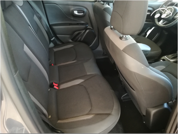 Jeep Renegade 1.4 9