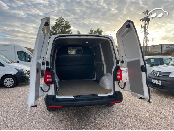 Volkswagen Transporter Furgon  6
