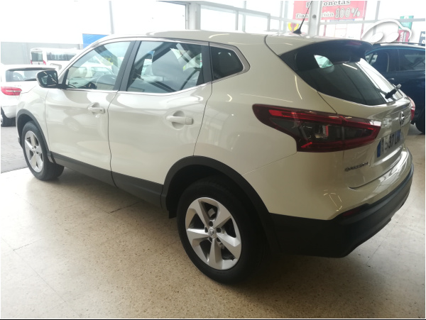 Nissan Qashqai 1.8 2