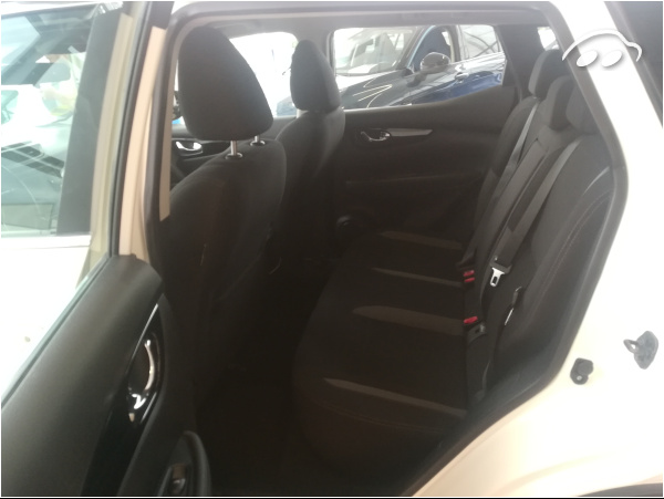Nissan Qashqai 1.8 8