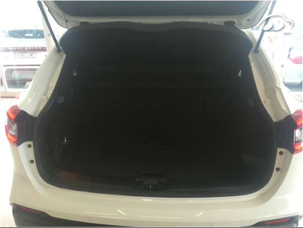 Nissan Qashqai 1.8 7