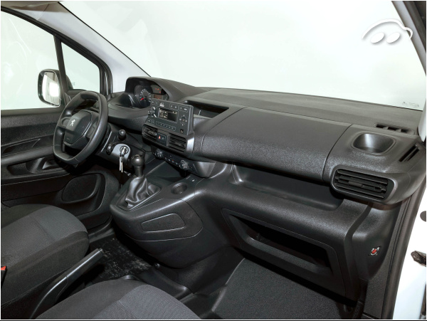 Peugeot Partner PRO STANDAR 1.5 BLUEHDI 100CV 11