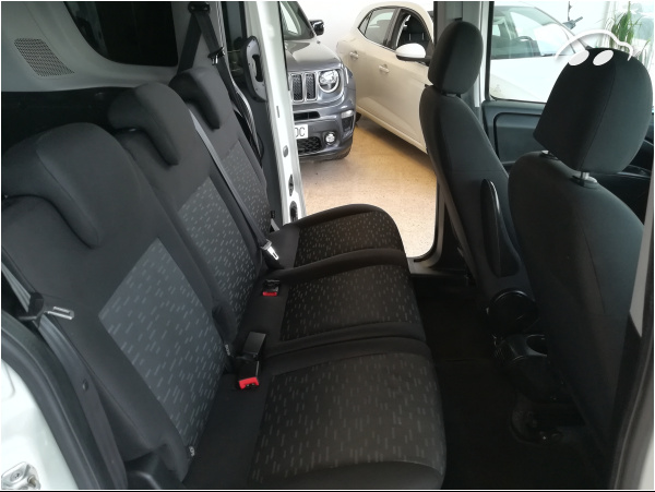 Opel Combo TOUR 1.3 L1H1 6