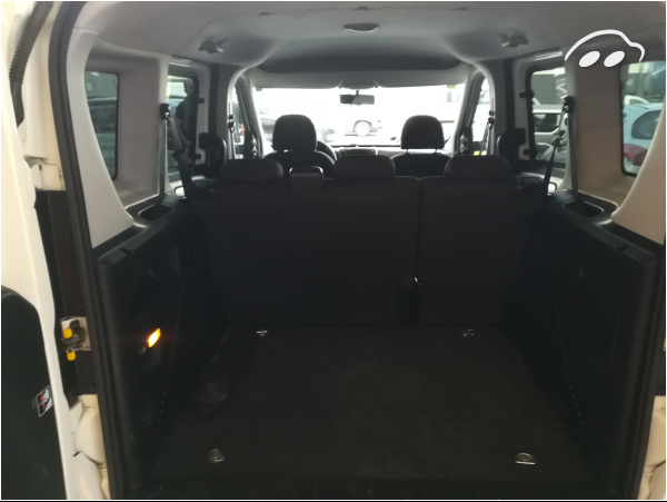 Opel Combo TOUR 1.3 L1H1 9