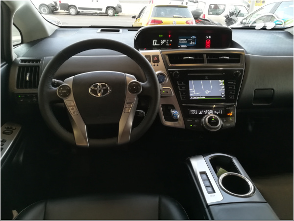 Toyota Prius PRIUS PLUS EXECUTIVE 5