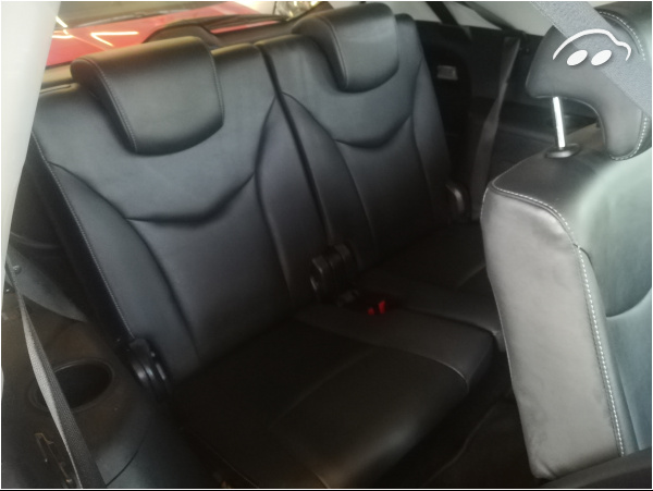 Toyota Prius PRIUS PLUS EXECUTIVE 10