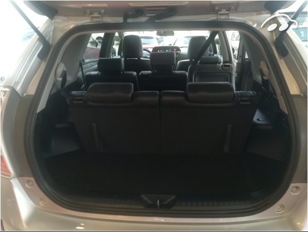 Toyota Prius PRIUS PLUS EXECUTIVE 11