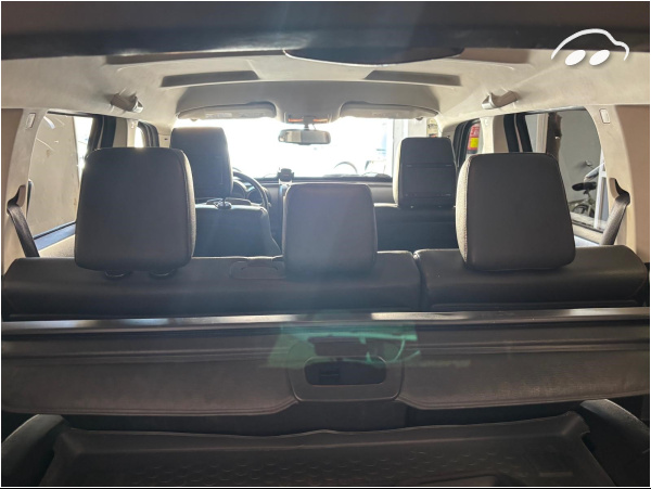 Dodge Nitro  8