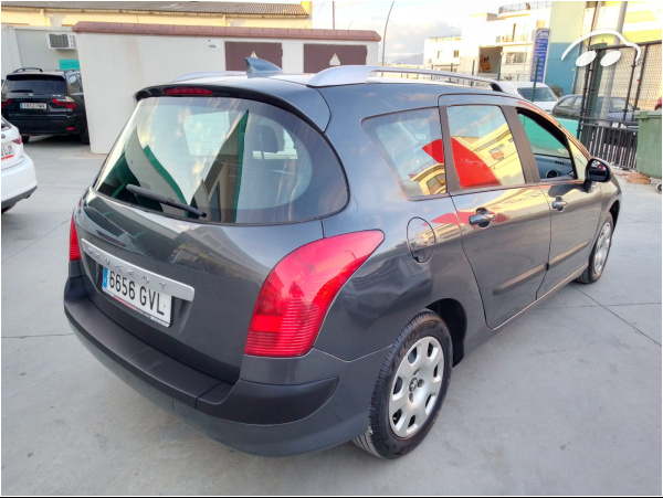 Peugeot 308 Sw 1.6 HDI  6